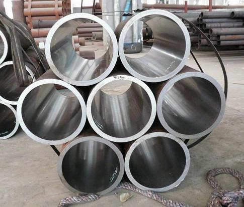 Precision Seamless hydraulic cylinder tubing Ra 0.2-0.8 Microns EN 10305-1 ASTM A519 Standards
