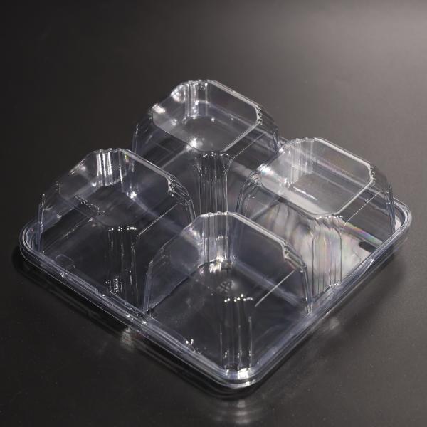 PET 4-Compartment Food Container With Lid For Fresh Fruit And Vegetable