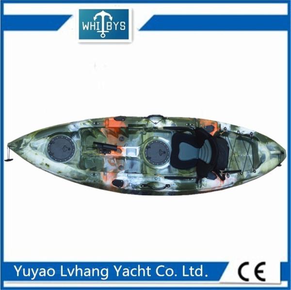 A pesca plástica senta-se na espessura superior da casca do caiaque 5mm extremamente estável para remar