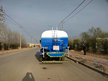 10 Cubic Meter Diesel Oil Used Water Tank Truck 173HP Euro 3