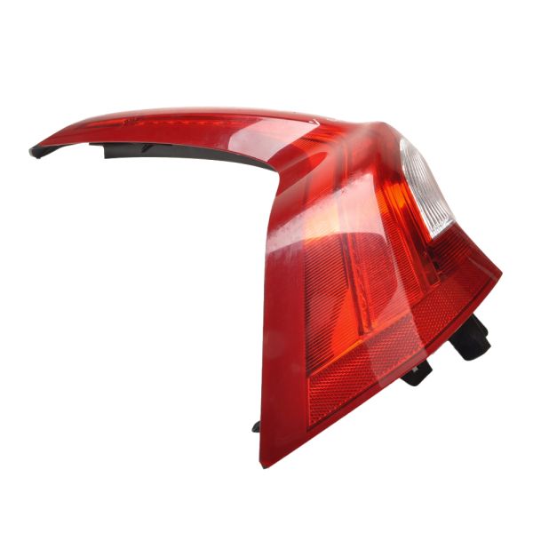 Le feu arrière gauche 31395928 pour V60