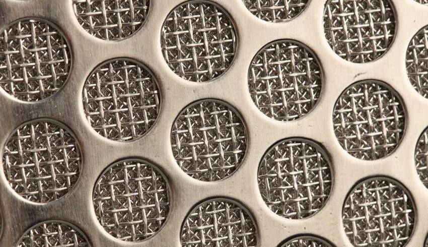 Пефорированный металл 200micron спек слой ячеистой сети увеличивает ригидность для фильтра