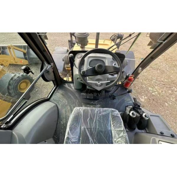 4WD Powerful Backhoe Loader SAM388 with Cummin Engine Hot Sale in Jamaica