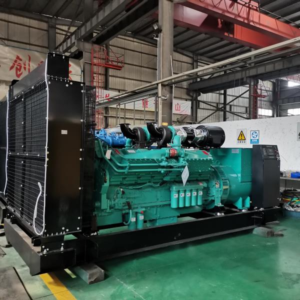 Megawatt diesel de refrigeração água Genset 1Mw do grupo de gerador 1 de 1000kw Cummins