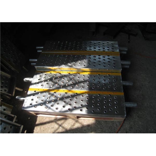 Galvanized Industrial Safety Steel Stair Treads / Grating Metal Step Treads
