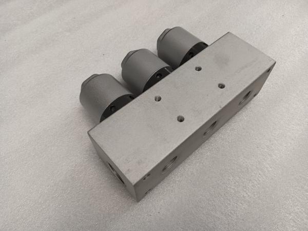 Cleaning Vehicle Water Discharge Valve Highly Precise Plug In Valve Assembly