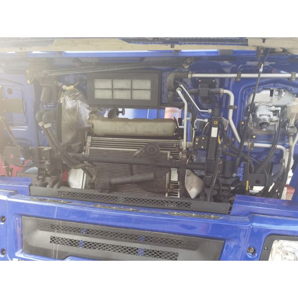 Подержанный SHACMAN F3000 8X4 тяжелый грузовик 10 шины подержанный 380 л.с.