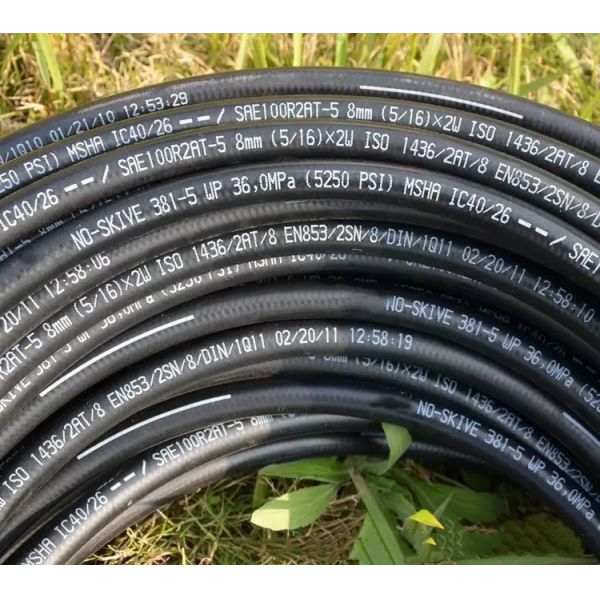 Transfert d'huile d'aspiration hydraulique raccords de tuyau d'huile résistant à l'usure