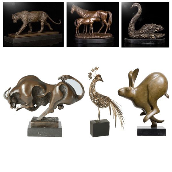 Custom Wire Animal Sculptures For The Garden , Surface Brushed Bronze Deer Statue