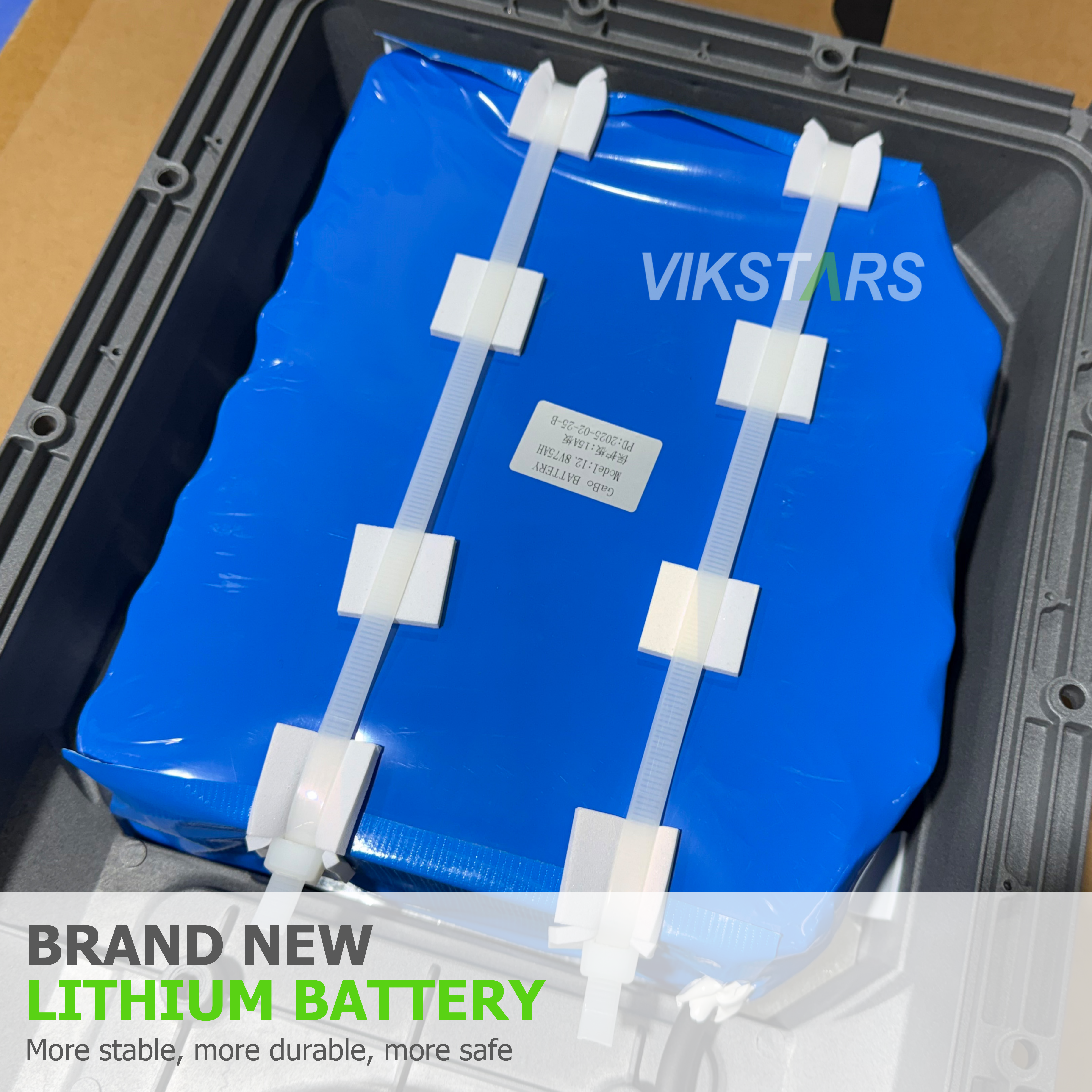 600W 750W 900W Integrated Solar Street Lights For Highway Main Street With Motion Sensor