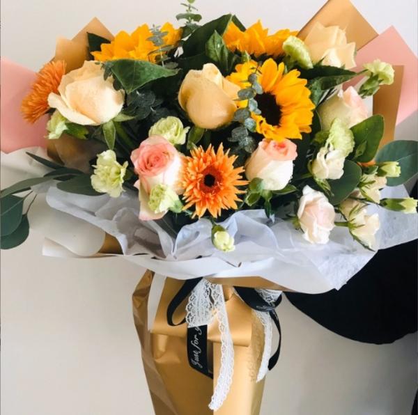 Factory Direct Sales Of Light Luxury Series Double-sided Golden Paper Flower Materials, Korean-style Bouquet Wrapping Paper, Flower Shop Wrapping Paper
