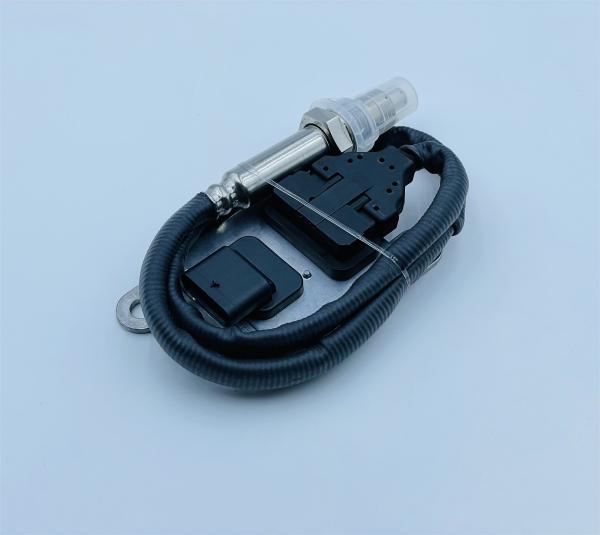 24V Nitrogen Oxygen NOx Sensor For Cummins OEM 5WK96713