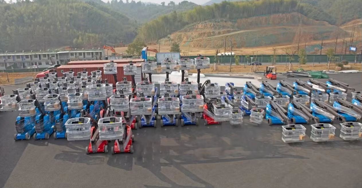 8m-24m Aerial Working Platform Electric Man Up Self Propelled Boom Lift