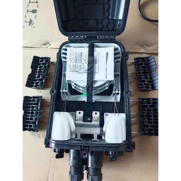 Pre-connectorized Optical Fiber Cable Distribution Box  GFS-8QX IP68 378*255*116mm 8 pre-connected adapters