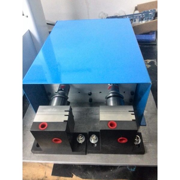 3d Dome Label Dispensing Machine Automatic Epoxy Sticker Doming Machine Glue Machine