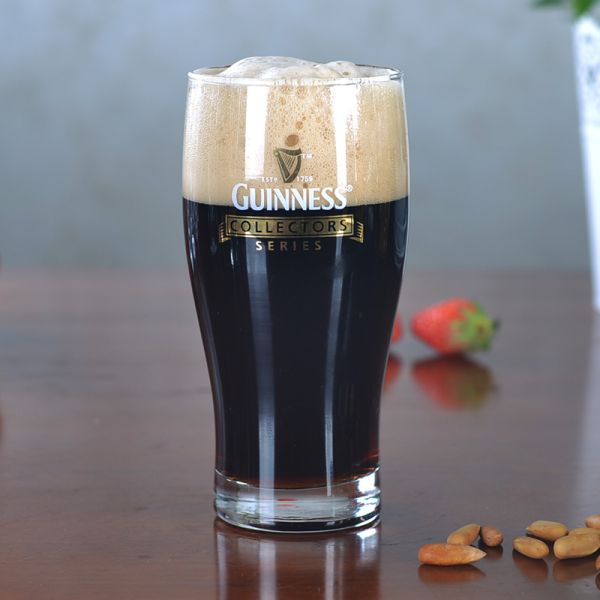 Tulip Pint Beer Glasses 460ml 16oz For Home Deco / Business Promotion