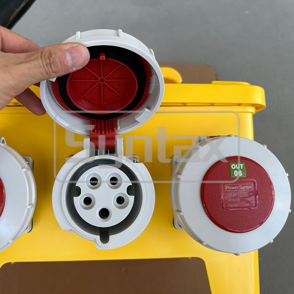IP67 Waterproof Portable Power Distribution Board 63A/5P with Polycarbonate Resin Construction
