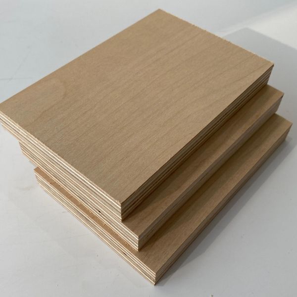 Xingang HENF Decorative Marine Plywood High Strength Wearproof Plywood Sheet