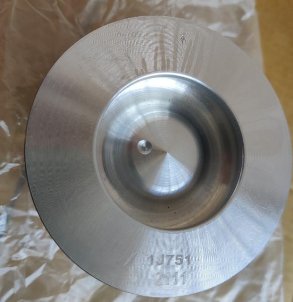 Kubota 1J751-2111 For Kubota V3307Diesel Engine Piston