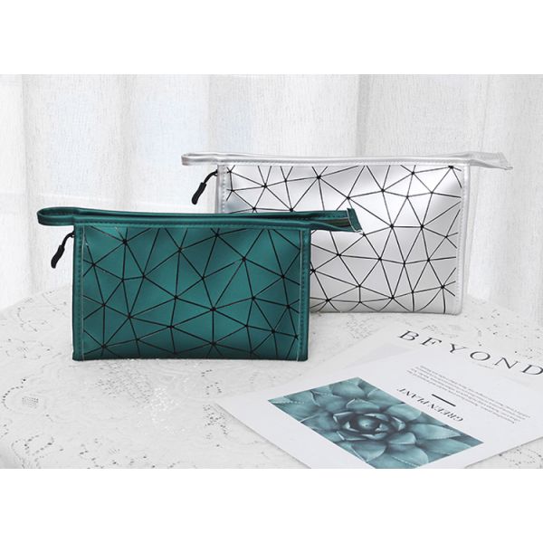 Custom logo portable large capacity simple waterproof travel toiletries storage bag