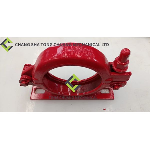 Sany And Zoomlion Concrete Pump Pipe Clamp 125B VI With Two Holes For Seat/Red 0164671C0800\HBG3.12