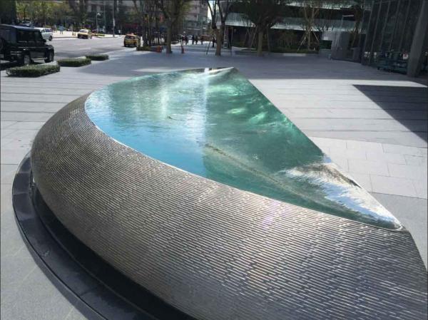 Abstract Large Outdoor Garden Sculptures Stainless Steel For Palza Decoration
