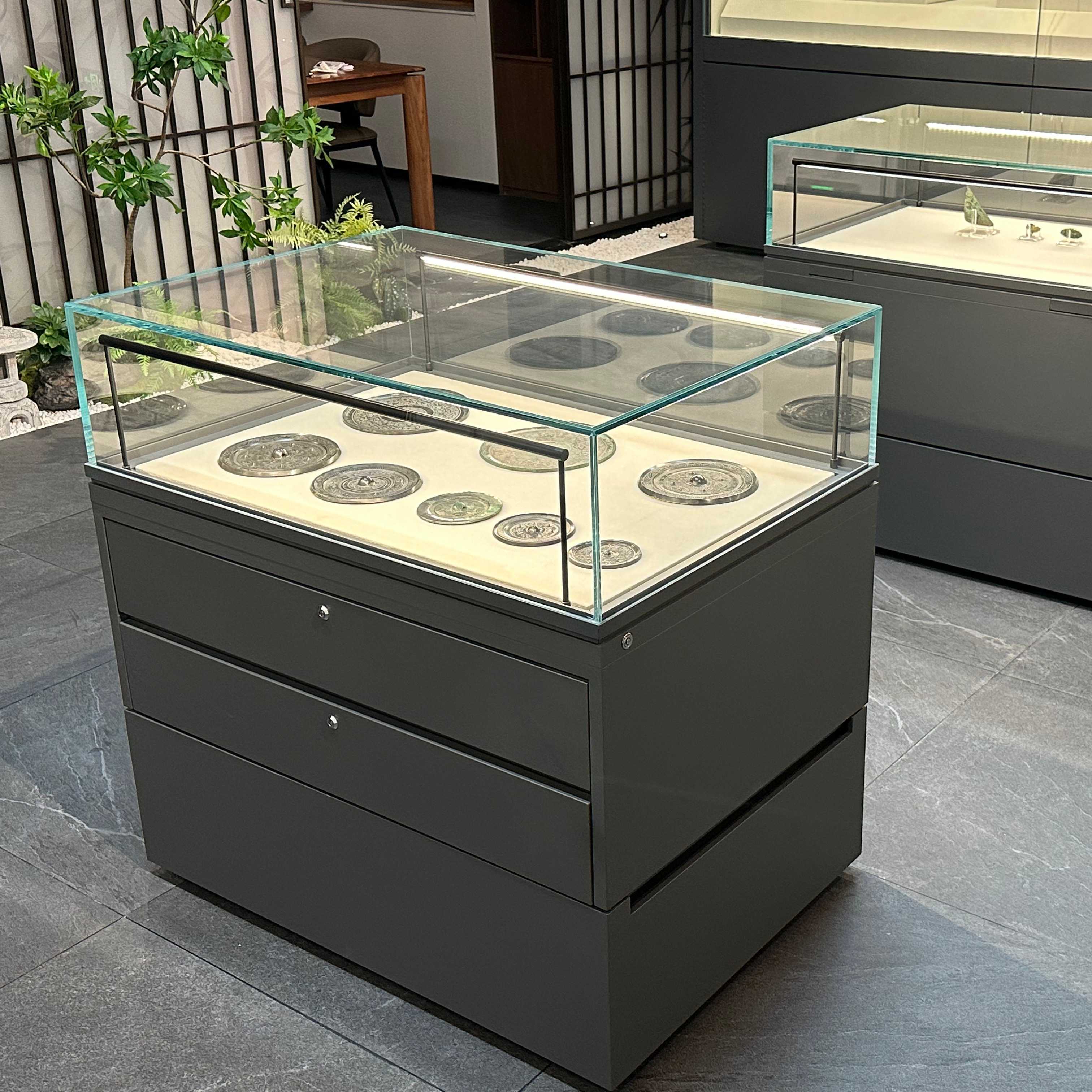 Five Faces Counter Display Cabinet Glass 360 View with Optional Climate for Books
