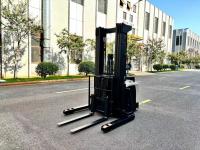 5 000 mm Hauteur de levage 1,5 tonne Téléchargeur à portée électrique avec moteur à courant alternatif 5 mètres de hauteur