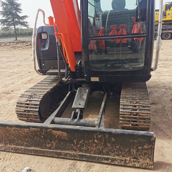 2020-2022 Подержанный экскаватор Hitachi 6 тонн ZX60 Старый земляник