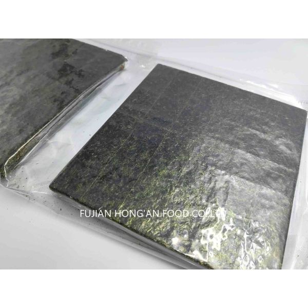 Umami Rich Dark Green Seaweed Powder To Sprinkle In Spaghetti