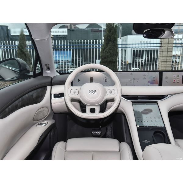2023 IM LS6 MAX Super Performance Electric Car 702KM Super Long Range and Seats for 5