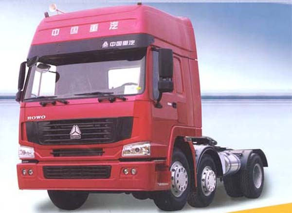 SINOTRUK HOWO 336hp 6x2 tractor head / prime mover for pulling Bulk cement tank trailer