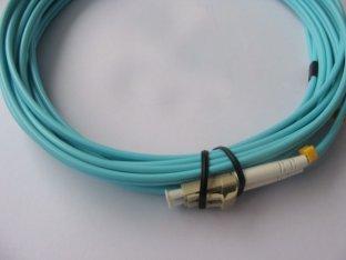 PC, UPC, corde de correction optique de fibre du SM LSZH LC-LC OM3 de RPA SX avec le câble d'aqua