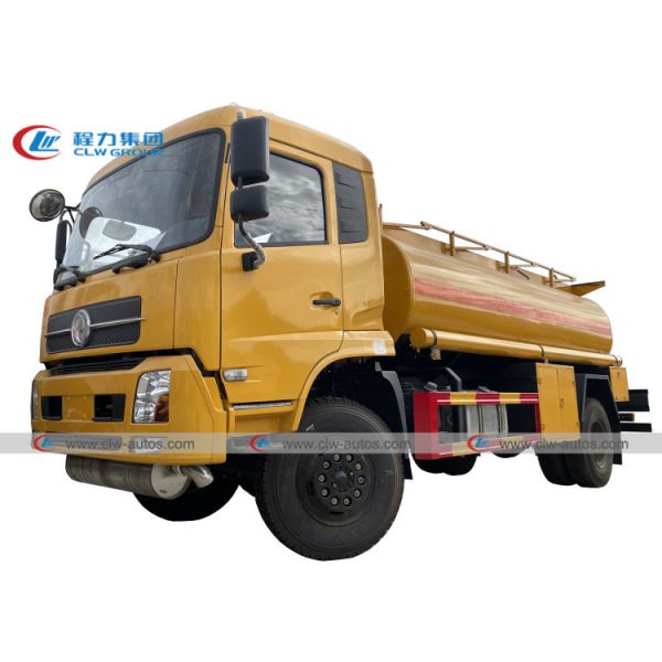 Dongfeng 6の荷車引きRHD 10000Lの移動式石油タンカーのトラック
