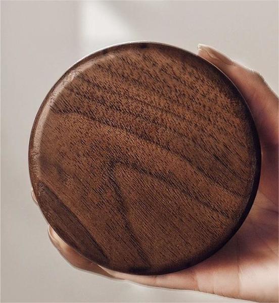 Carafe de vidro com tampa de madeira para bebida de água Anel de silicone de uso diário