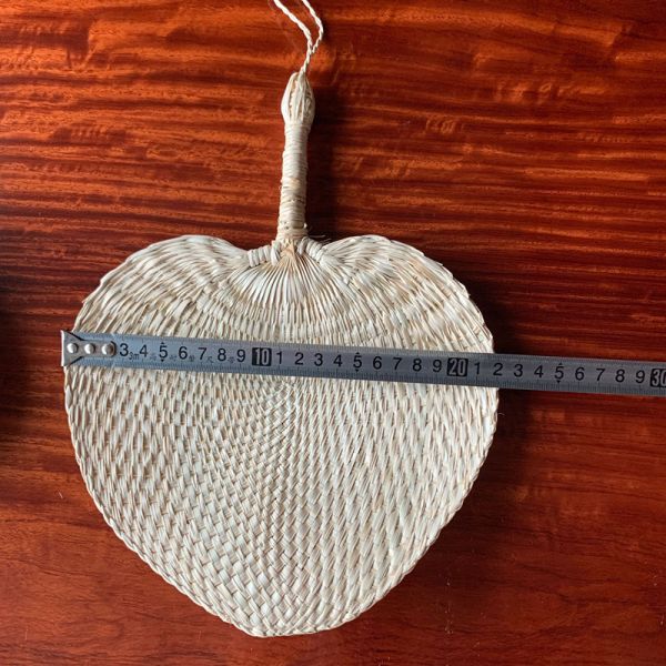 Y-Z Small cattail leaf fan woven vintage summer paddle wood hand held fans supplies home decor