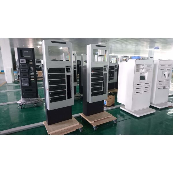 Free Use Indoor Mobile Phone Charging Stations For Library Restaurant with Remote Function