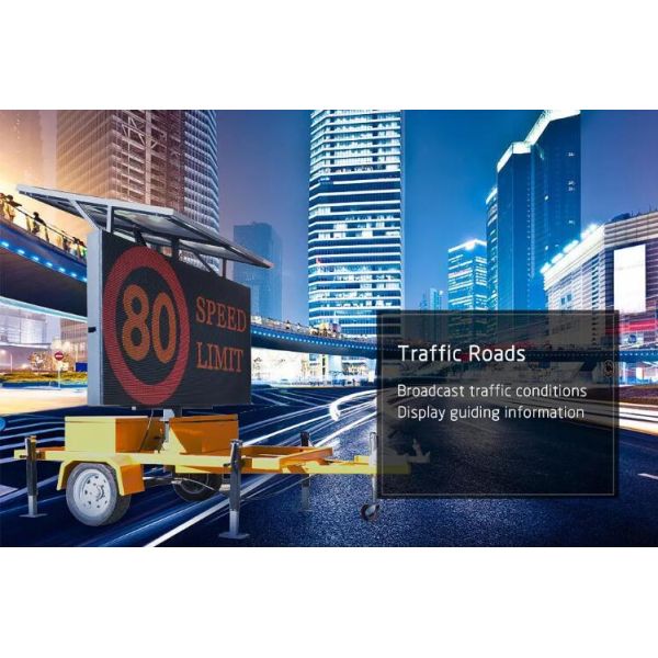 Наружный дорожный трафик VMS светодиодный доска сообщений Экран Макс 550w с прицепом 2560x1280 мм