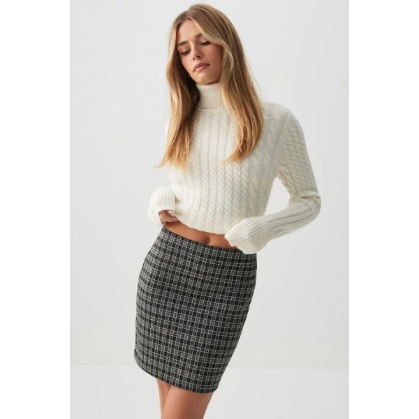 Retro-Inspired Plaid Mini Skirt - High Waisted Bodycon (Black / Brown)