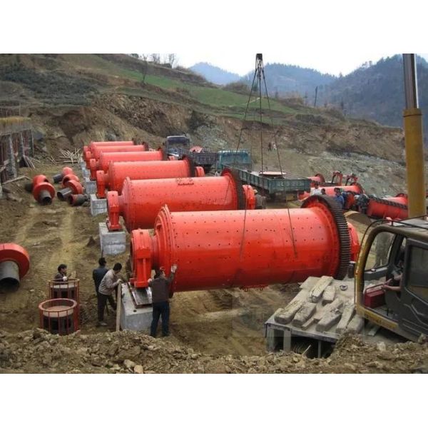 Добыча горных камней Золотая шаровая мельница Молевая машина цементная шаровая мельница