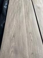 Panneau blanchi par placage américain A en bois de noix de couleur claire