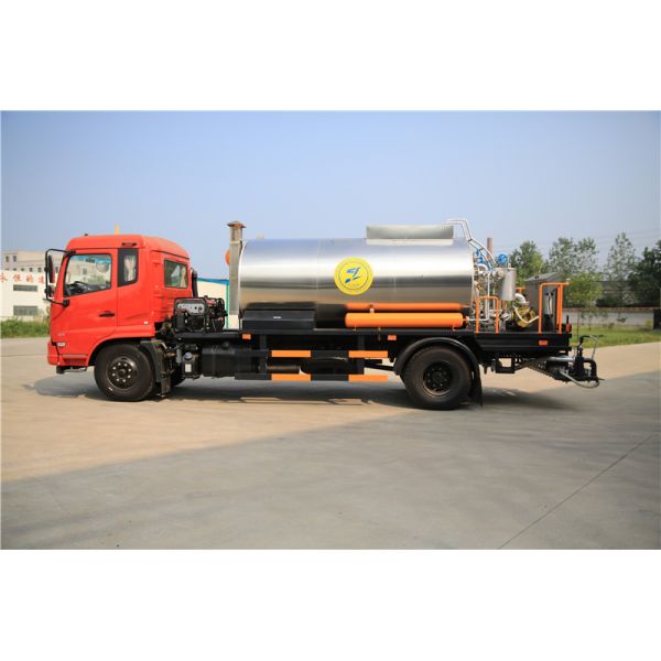 6000L Road Construction Paver Machine / Flat Head 4×2 Rear Drive Asphalt Sprayer Equipment