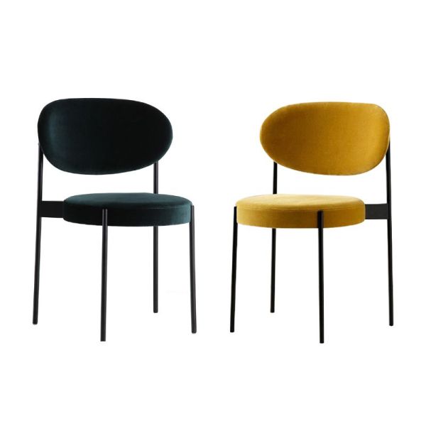 Cadre noir en acier en métal dinant le cafétéria 37x40x80cm de Cuhsion de velours de chaises