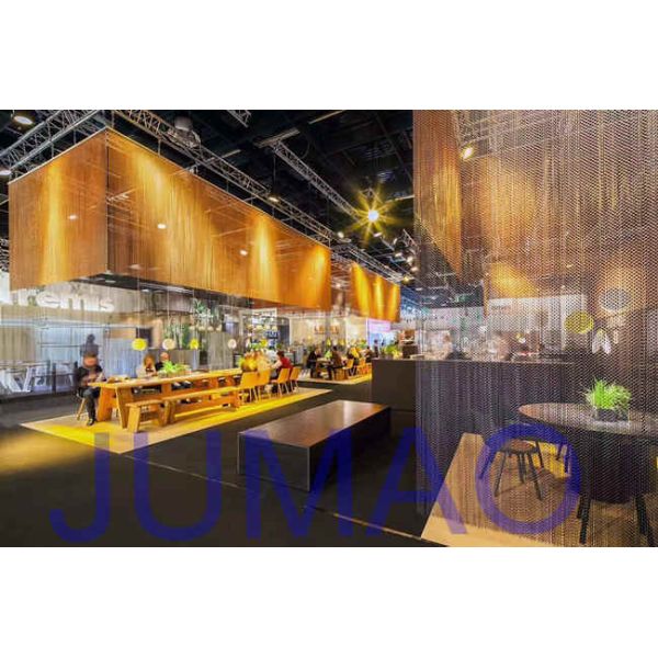 10mm × 24mm Metal Chain Link Curtains Golden String For Wall Coverings