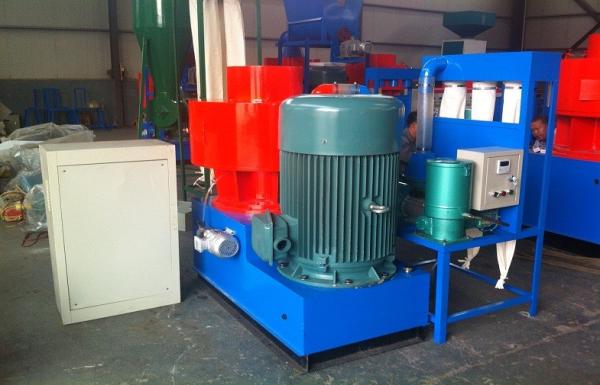 160KW Wood Sawdust Biomass Pellets Making Machine With CE SGS Certificate