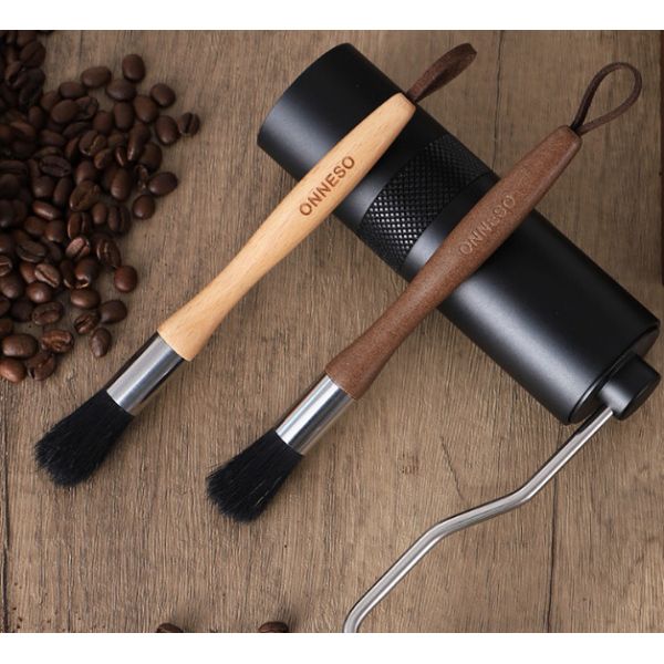 コーヒーマシンブラシ コーヒーアクセサリー クリーニングブラシ バリスタブラシ コーヒーグラインダーとエスプレッソマシン用 天然毛付き