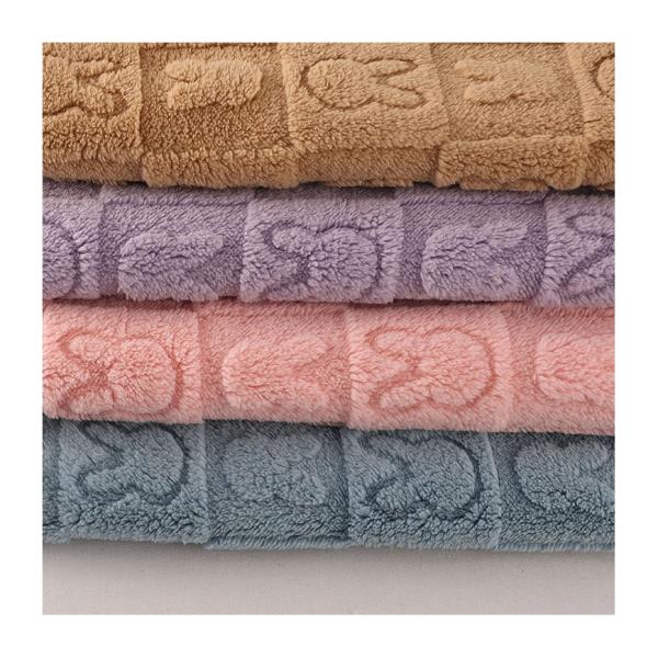 Eco-friendly Rabbit Pattern 100% Soft Polyester Jacquards Fabrics Shu Velveteen Sherpa Cotton Fabrics for Clothing for Home Blanket Textile