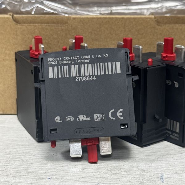 2798844 Phoenix Contact Terminal Blocks Relay VAL-MS 230 ST - Type 2 surge protection plug