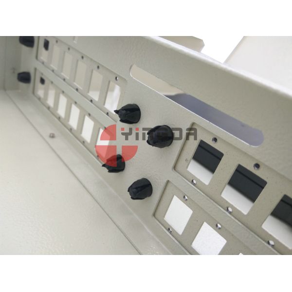 Outdoor Wall Mount 24 Cores Fiber Optic Distribution Box Metal