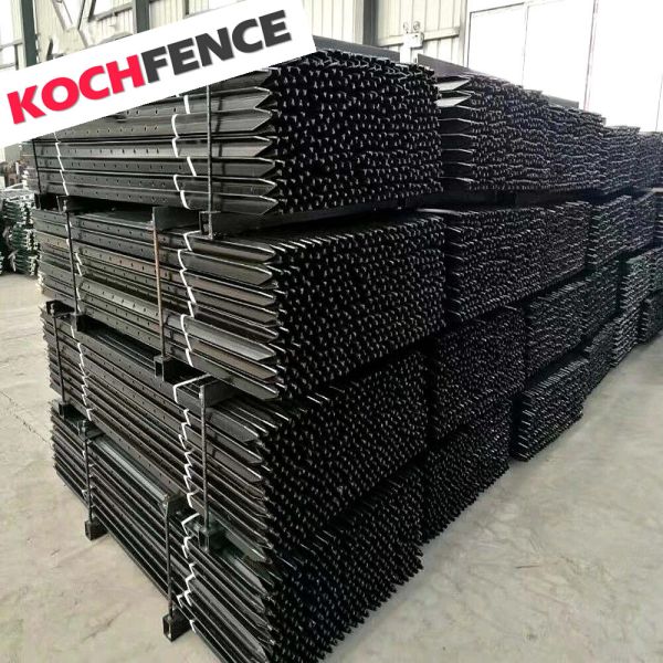 Heavy Duty Metal Fence Posts , 2.04kg/M Bitumen Painted Steel Galvanised Star Pickets